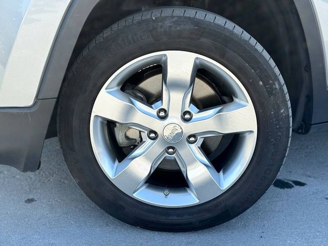 Jeep Cherokee - фото 4