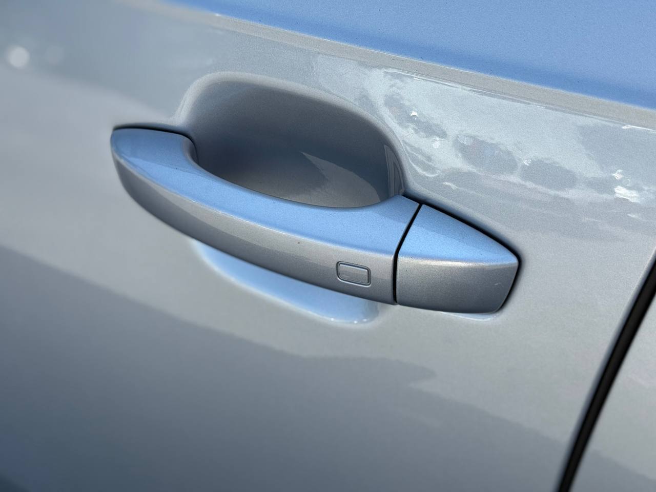 Audi Q7 - фото 21