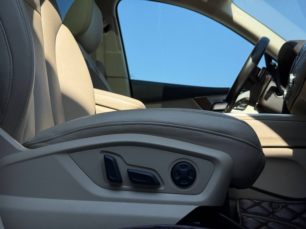 Audi Q7 - фото 79