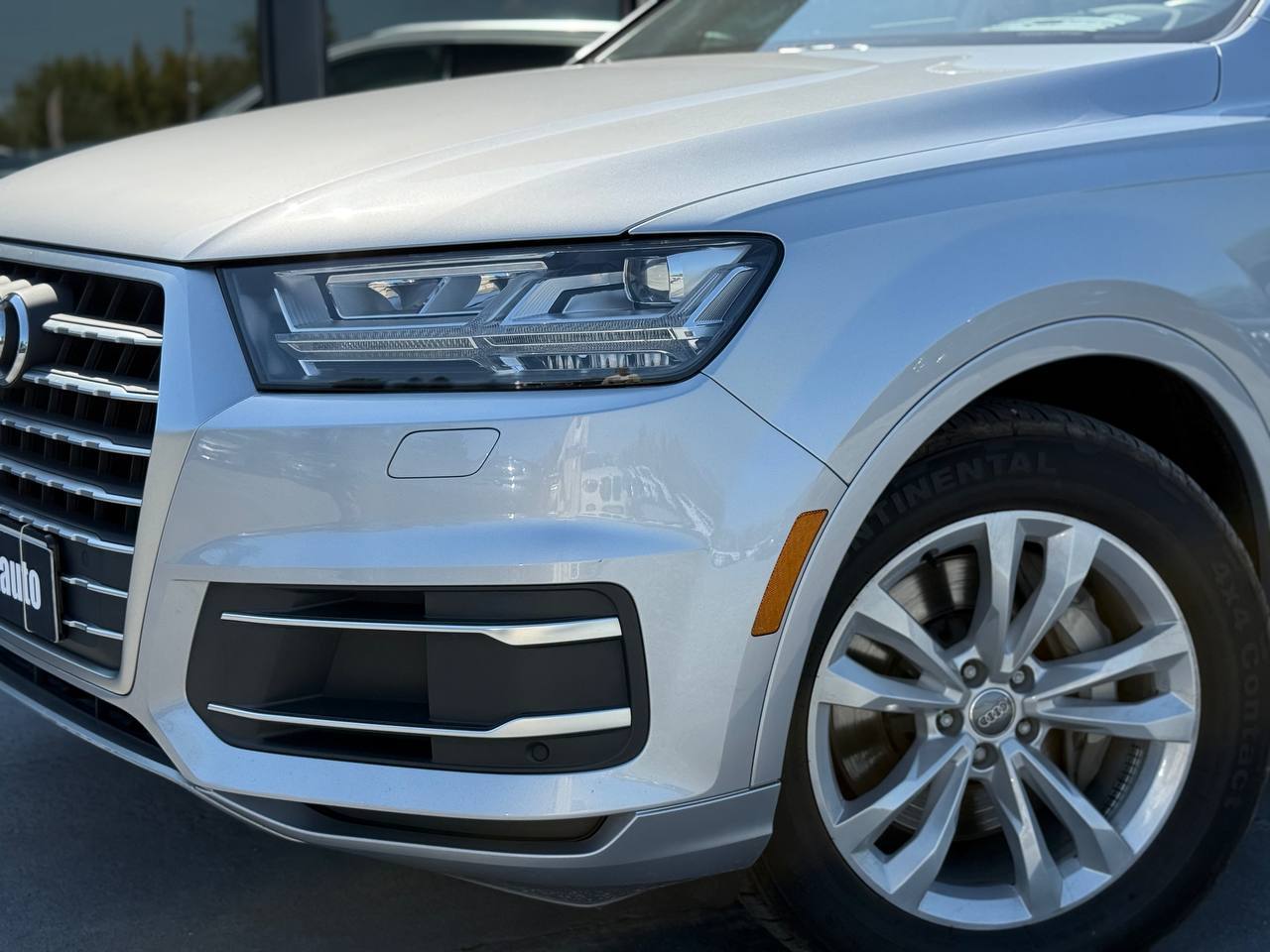 Audi Q7 - фото 4