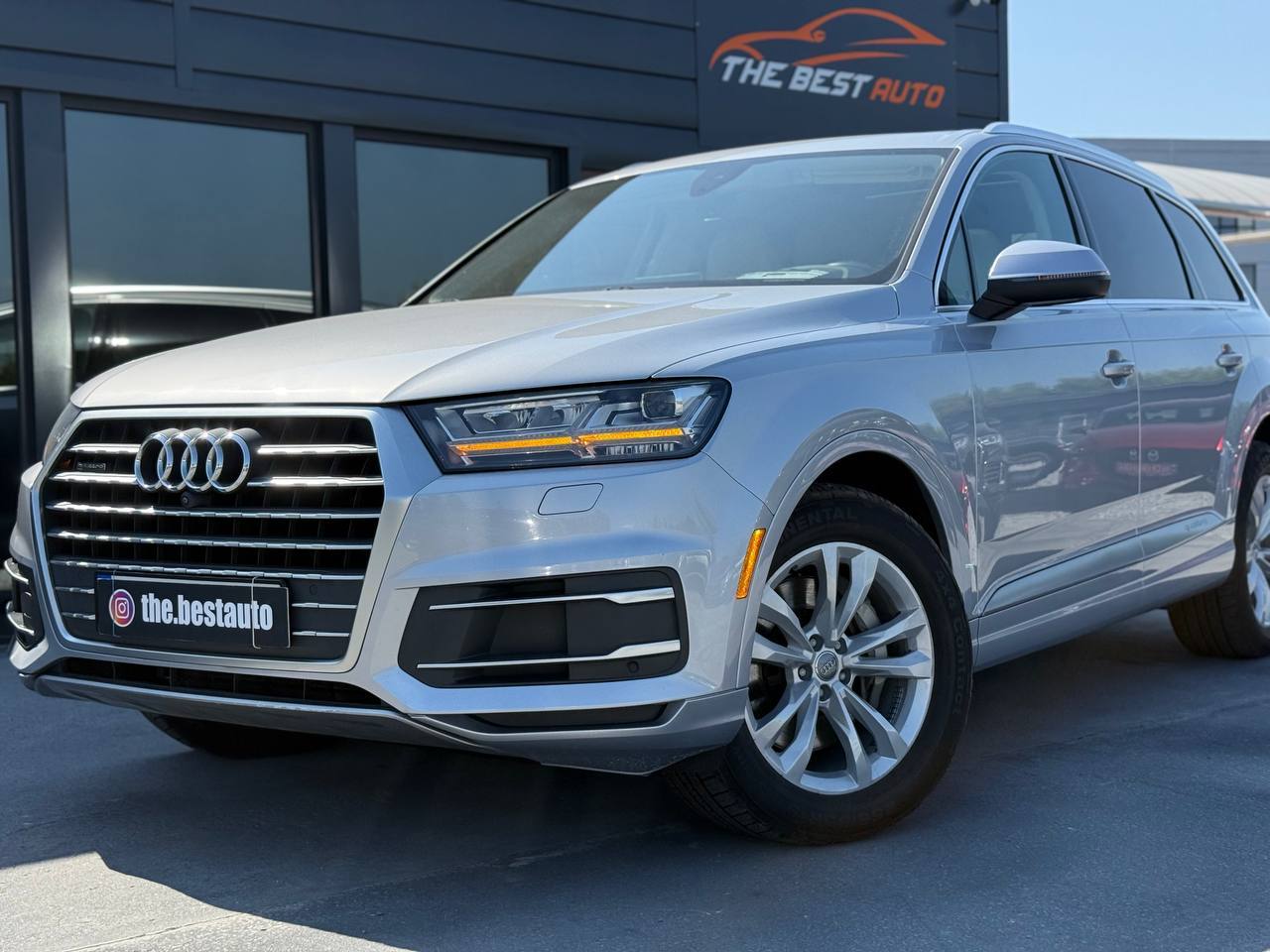 Audi Q7 - фото 3