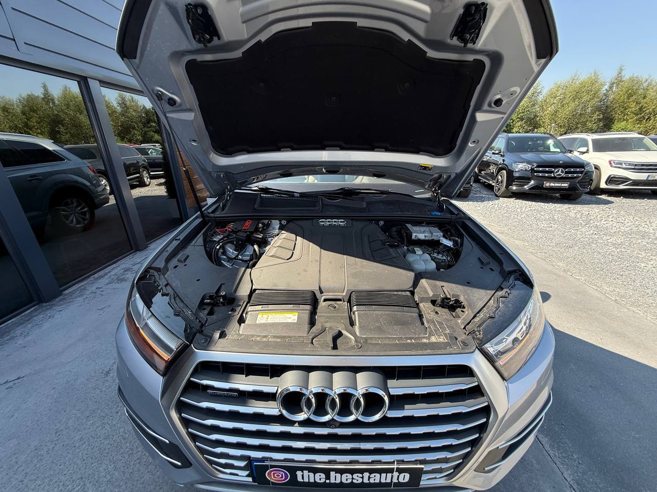 Audi Q7 - фото 89