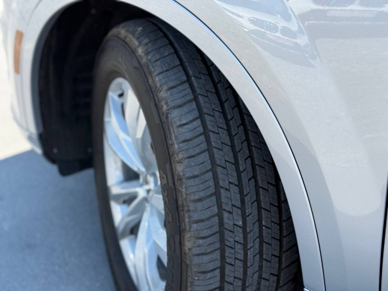 Audi Q7 - фото 6