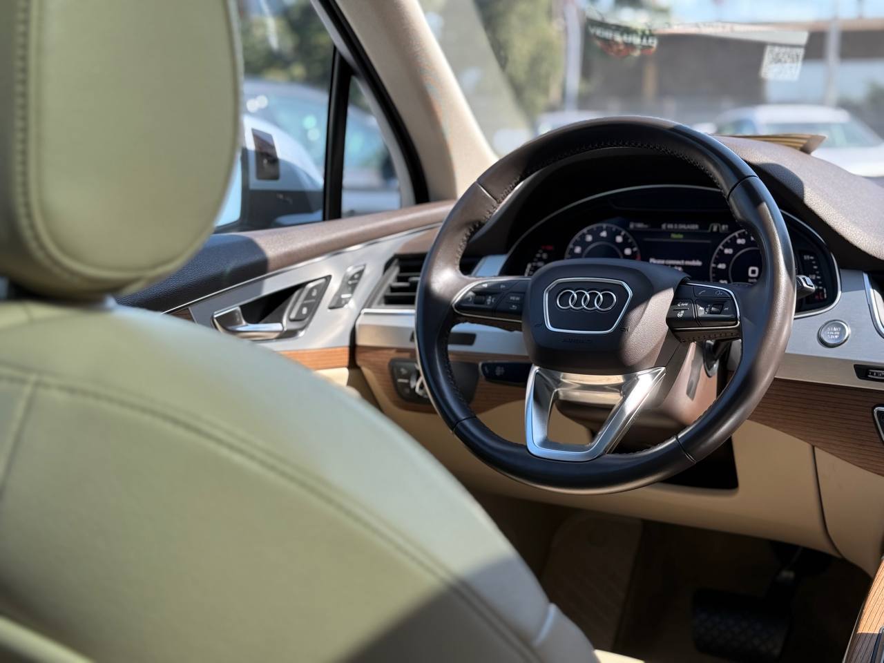 Audi Q7 - фото 62