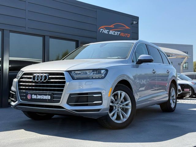 Audi Q7 - фото 1