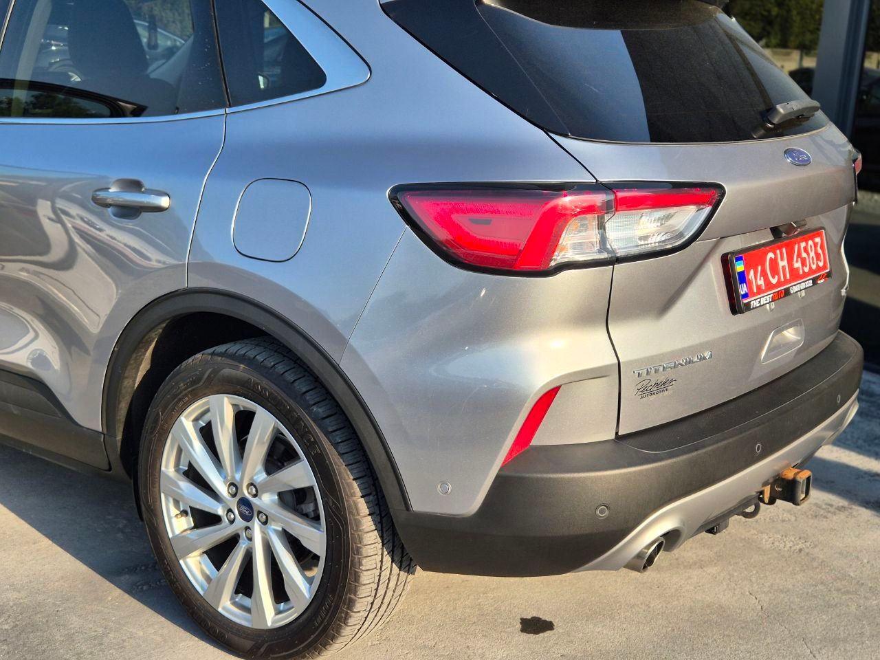 Ford Escape - фото 42