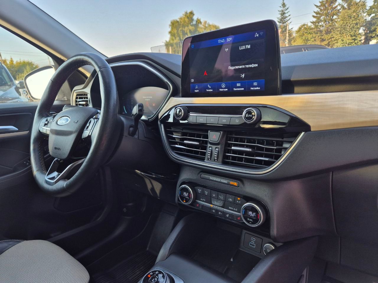 Ford Escape - фото 63