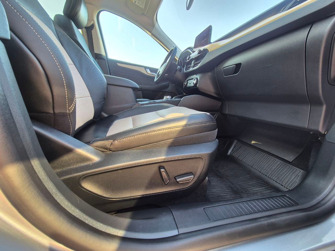 Ford Escape - фото 59