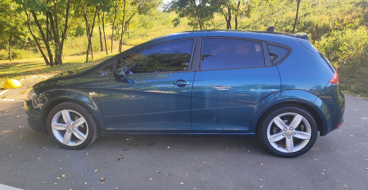 SEAT Leon - фото 6