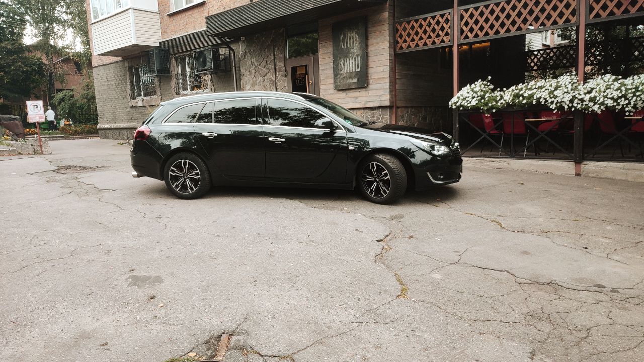 Opel Insignia - фото 4