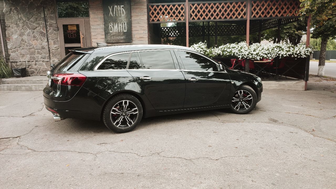 Opel Insignia - фото 2