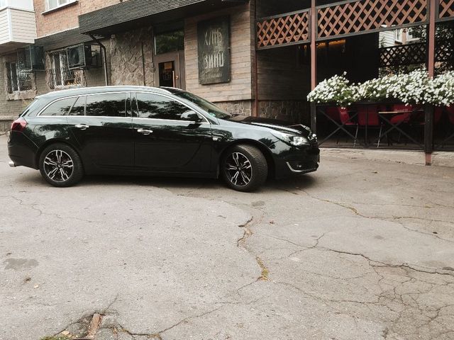 Opel Insignia - фото 3