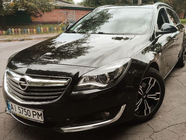Opel Insignia - фото 4