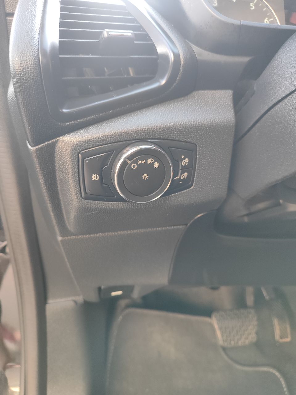 Ford EcoSport - фото 23