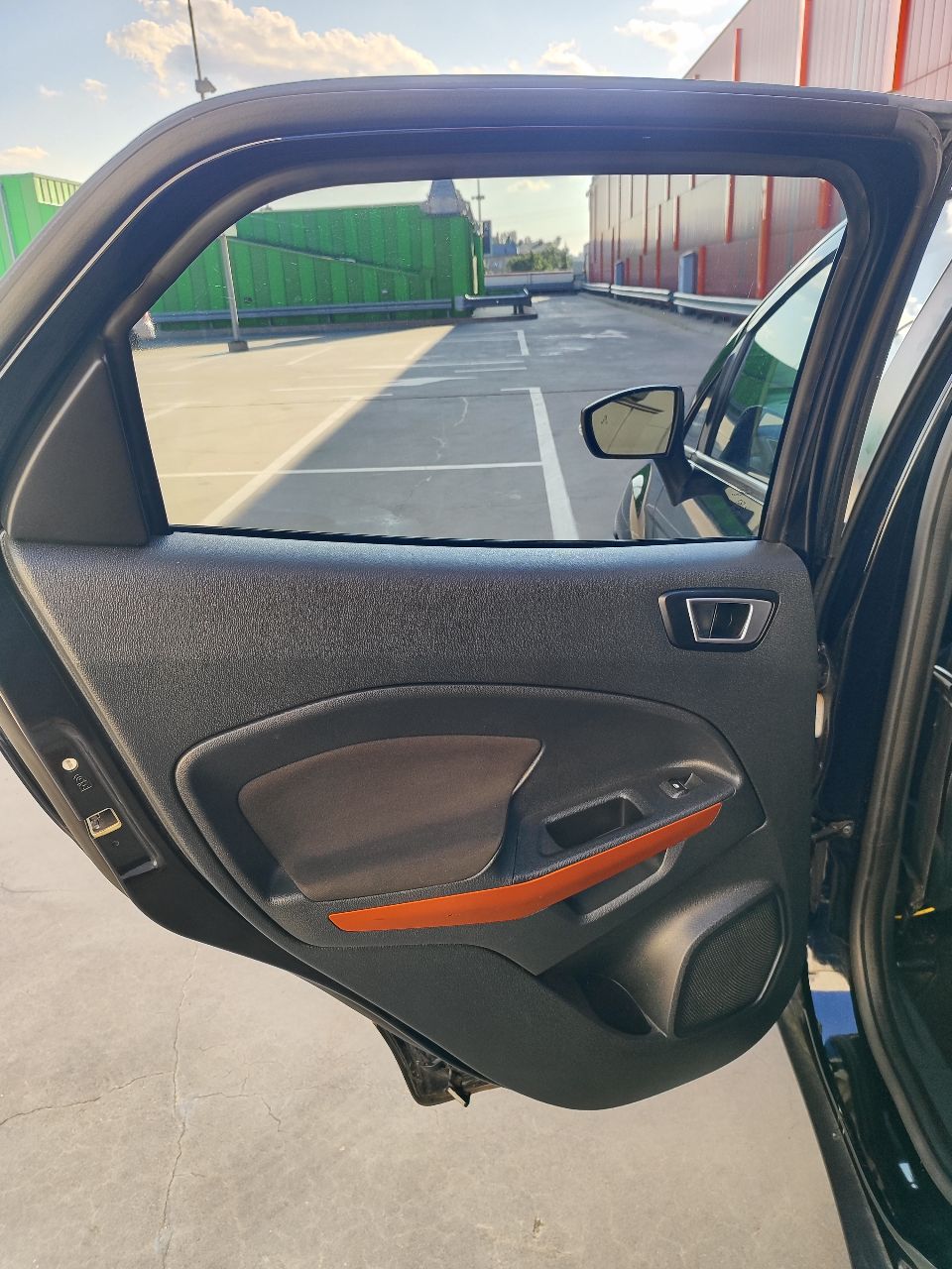 Ford EcoSport - фото 27