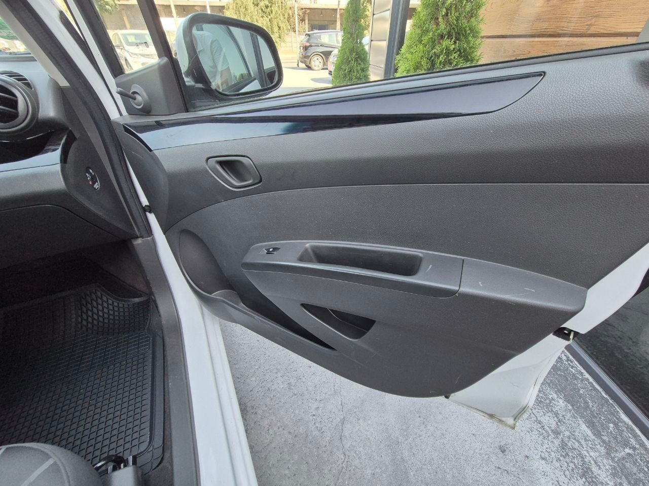 Chevrolet Spark - фото 13