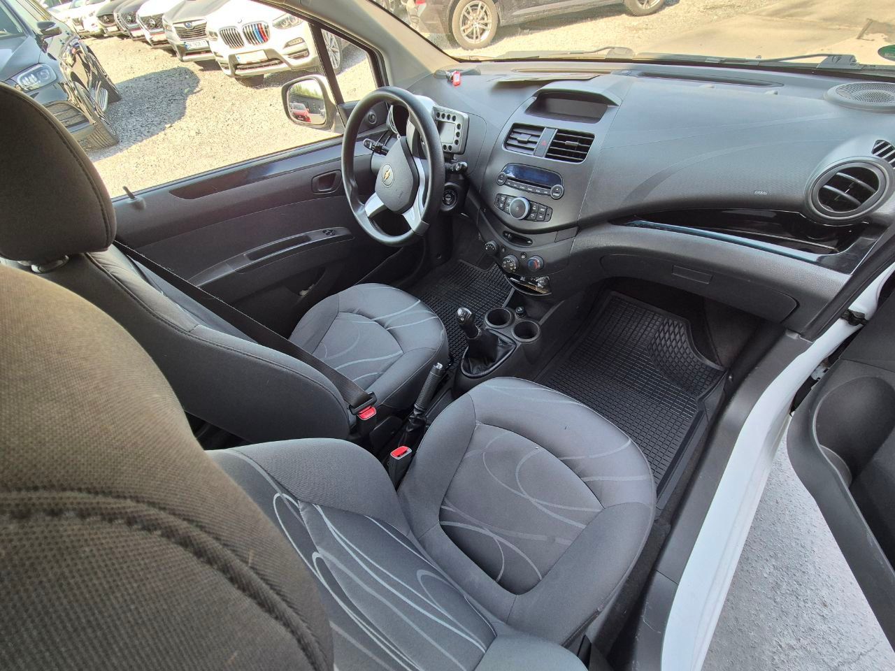 Chevrolet Spark - фото 9