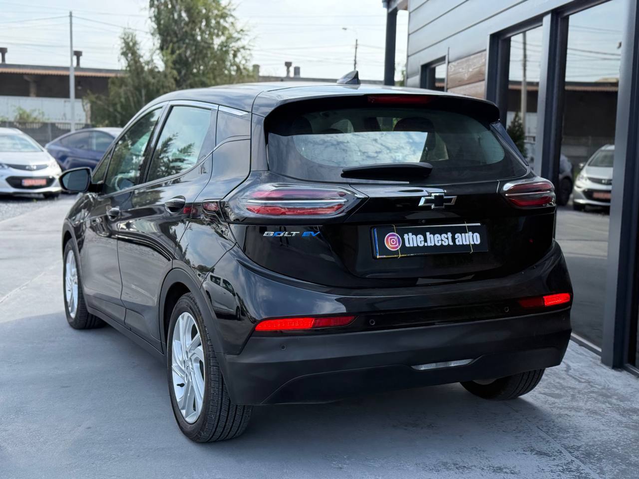 Chevrolet Bolt EUV - фото 8