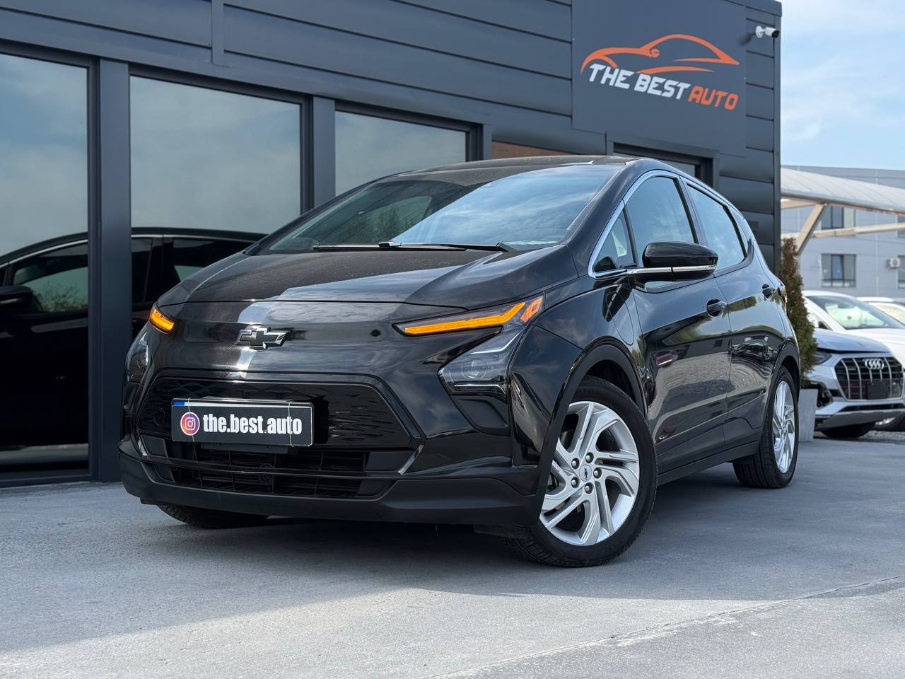 Chevrolet Bolt EUV - фото 1