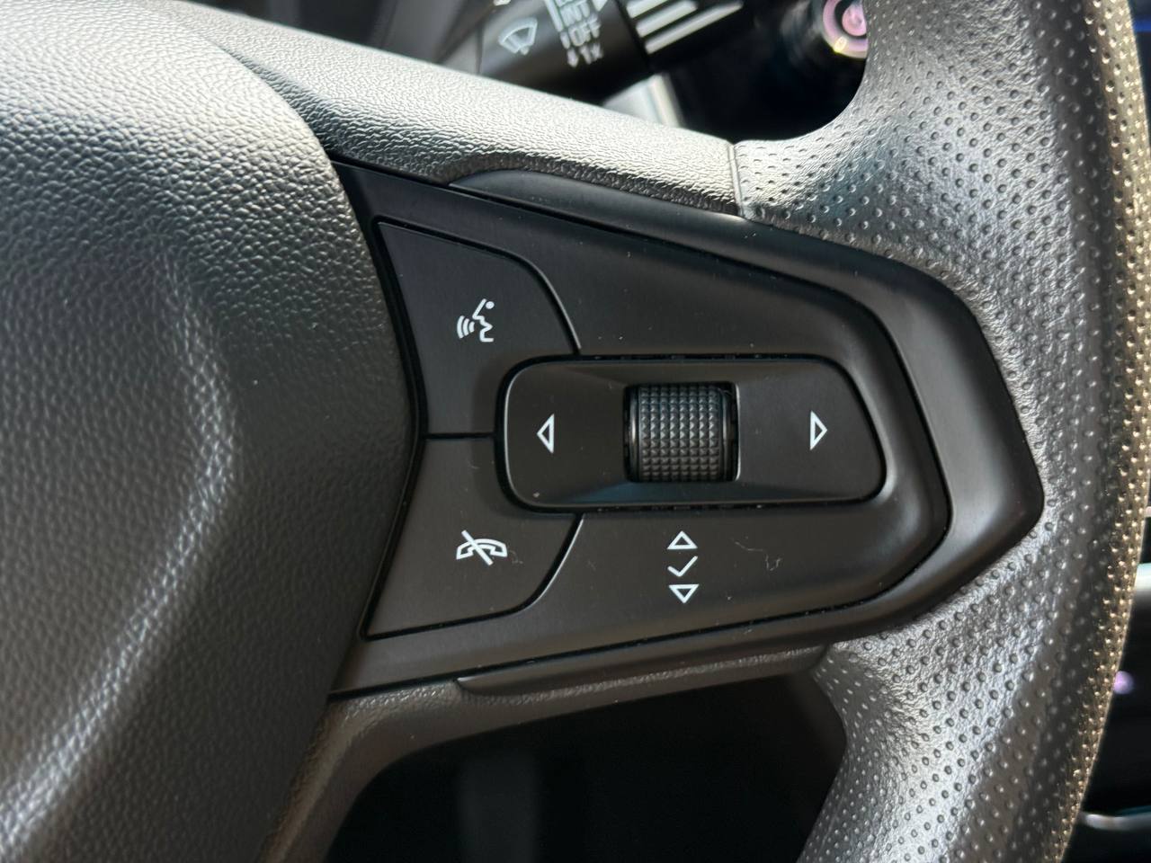 Chevrolet Bolt EUV - фото 29