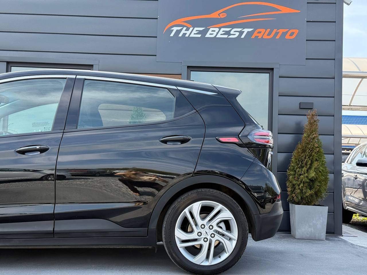 Chevrolet Bolt EUV - фото 11