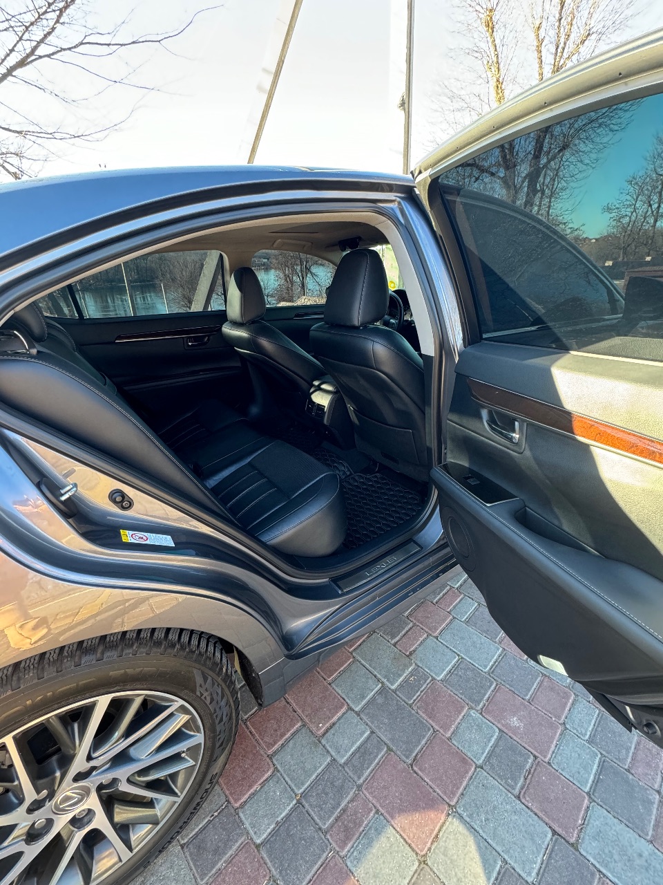 Lexus ES - фото 6