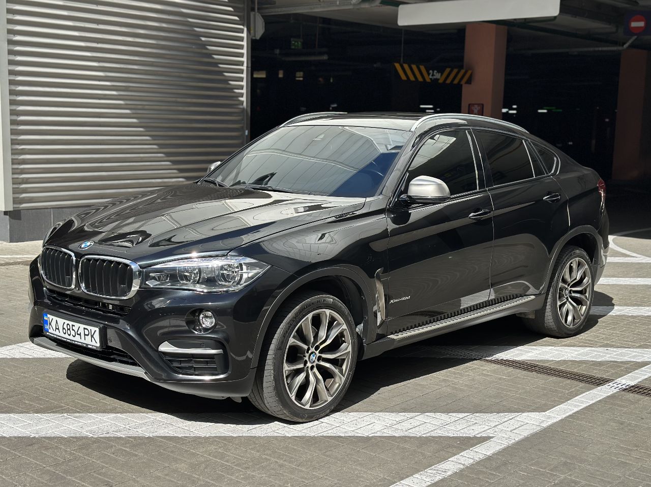 BMW X6 - фото 4