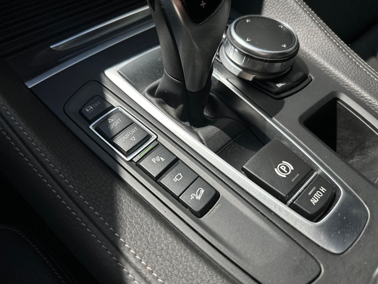 BMW X6 - фото 36