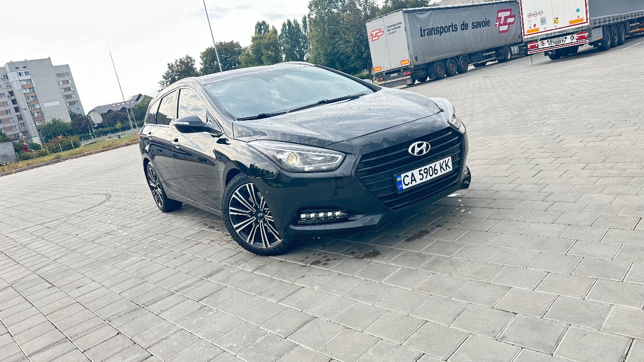 Hyundai i40 - фото 3