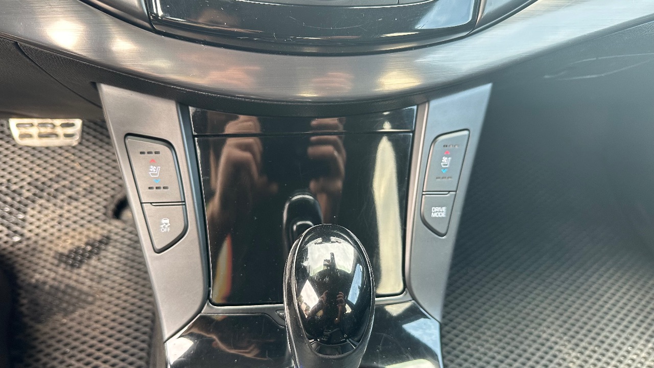 Hyundai i40 - фото 16