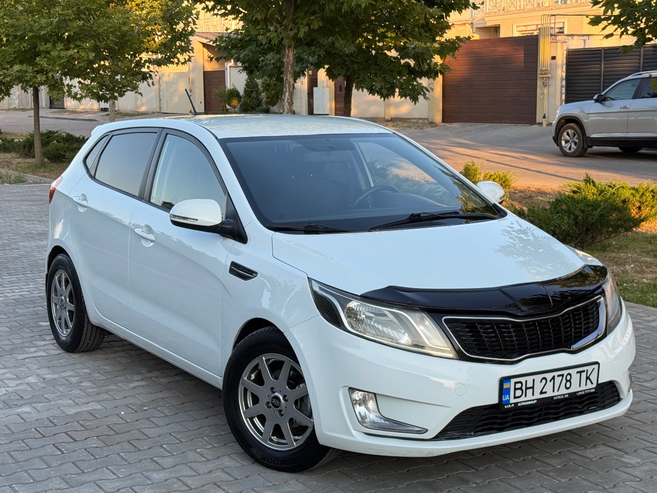 Kia Rio - фото 12