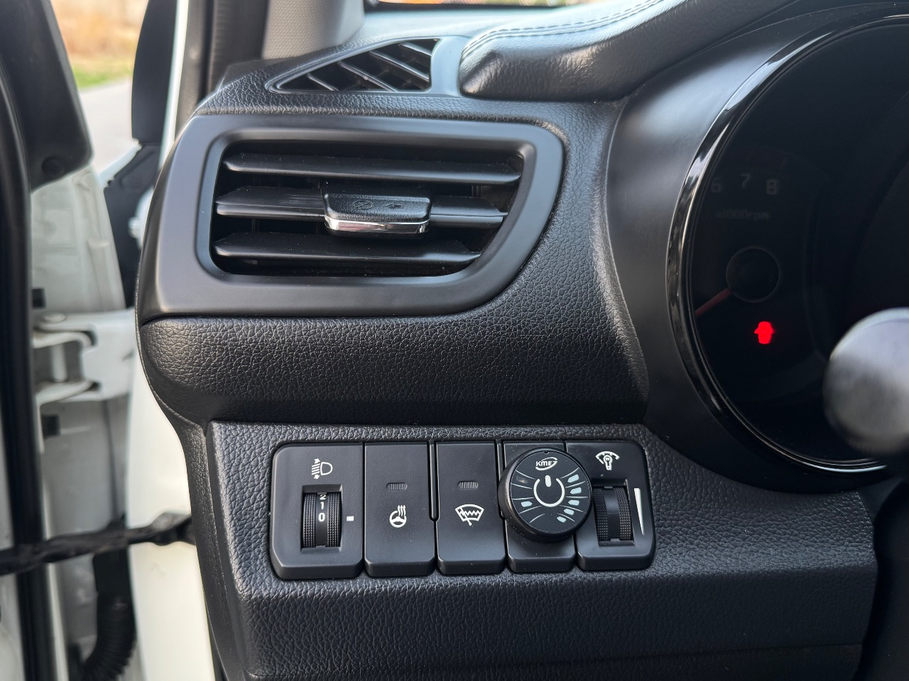 Kia Rio - фото 27