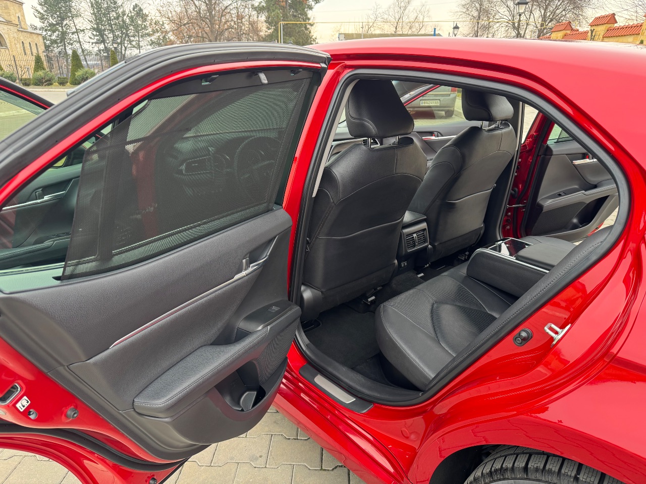 Toyota Camry - фото 7