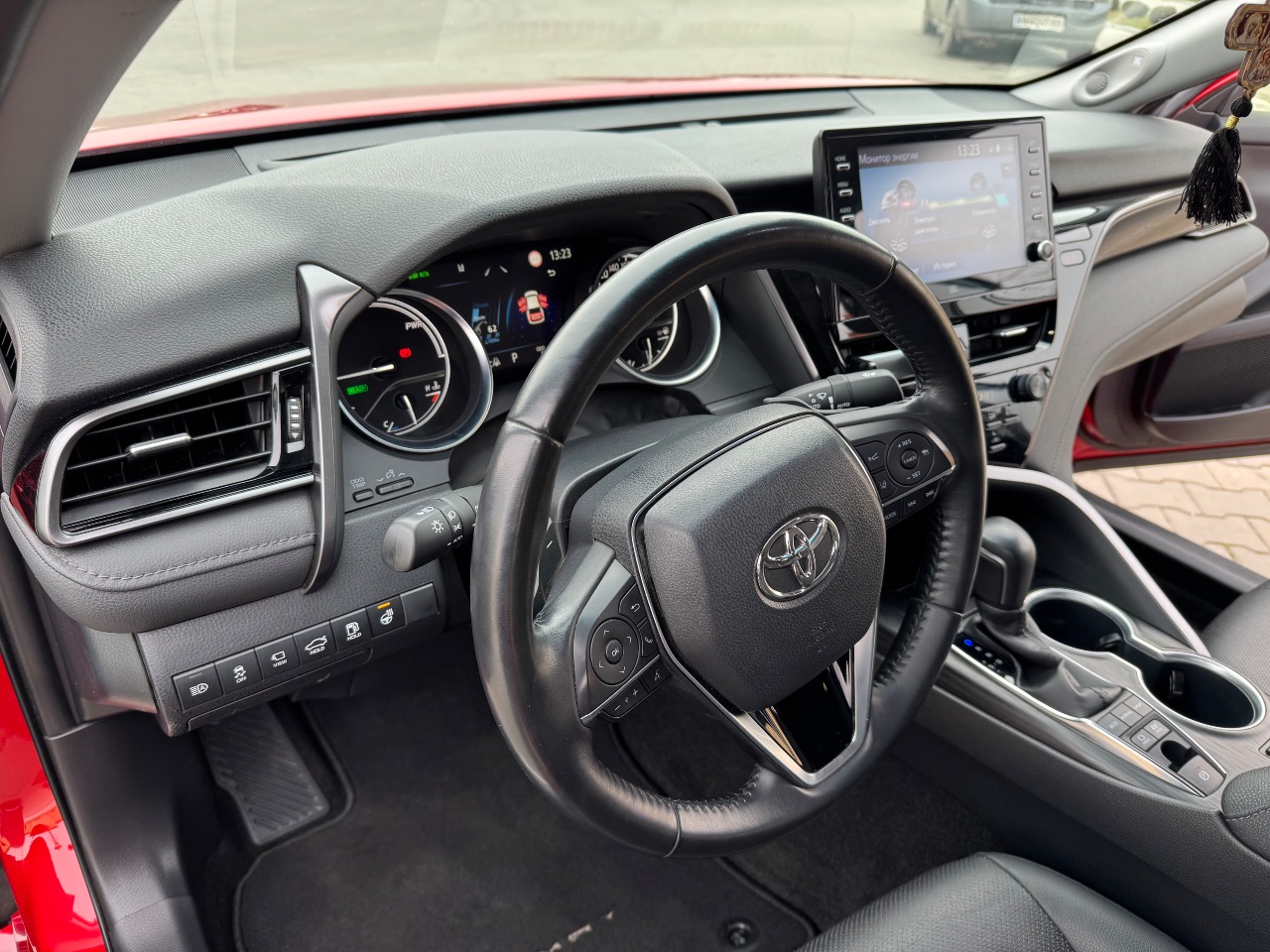 Toyota Camry - фото 19