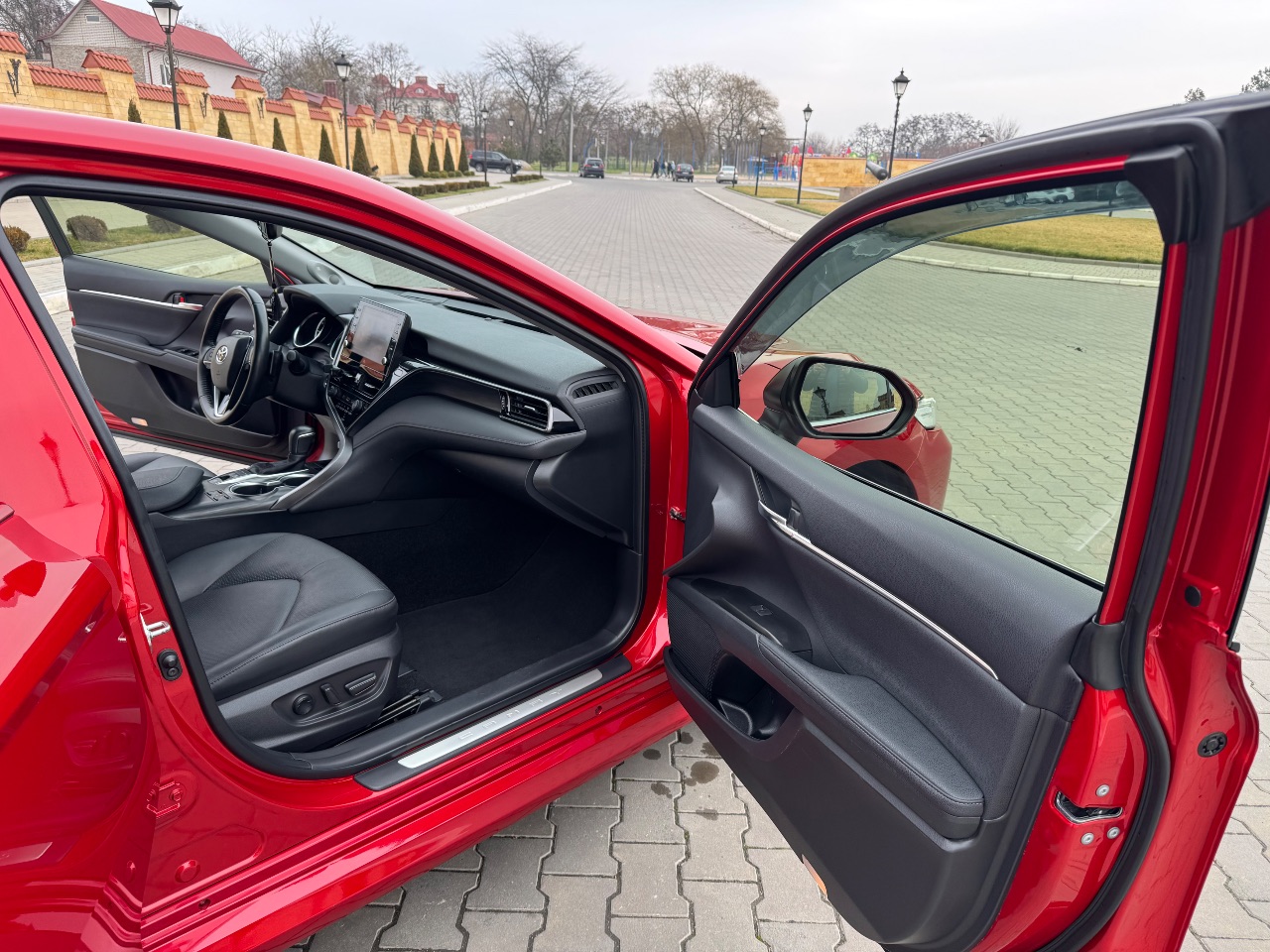 Toyota Camry - фото 9