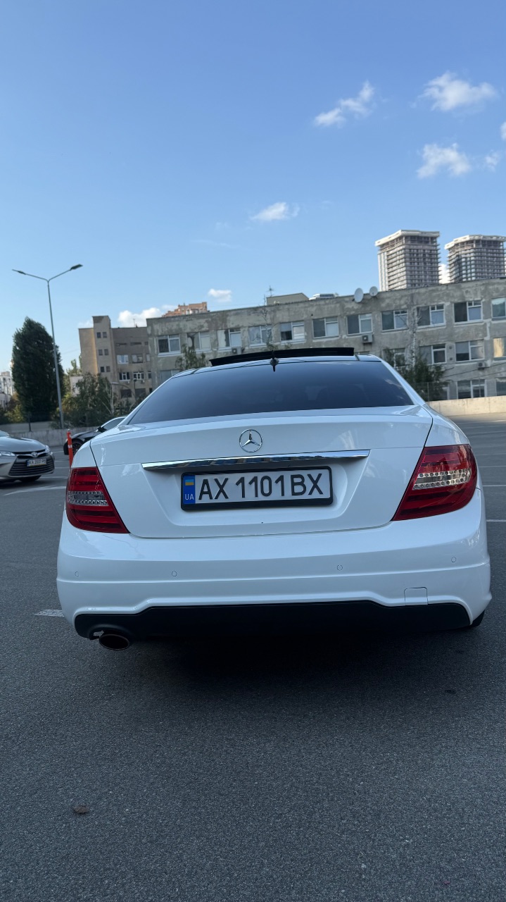 Mercedes-Benz C-Класс - фото 3