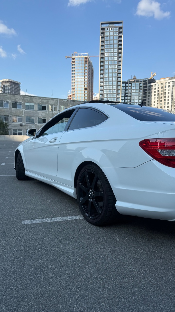 Mercedes-Benz C-Класс - фото 9
