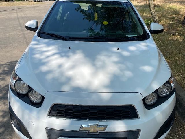 Chevrolet Aveo - зображення 1