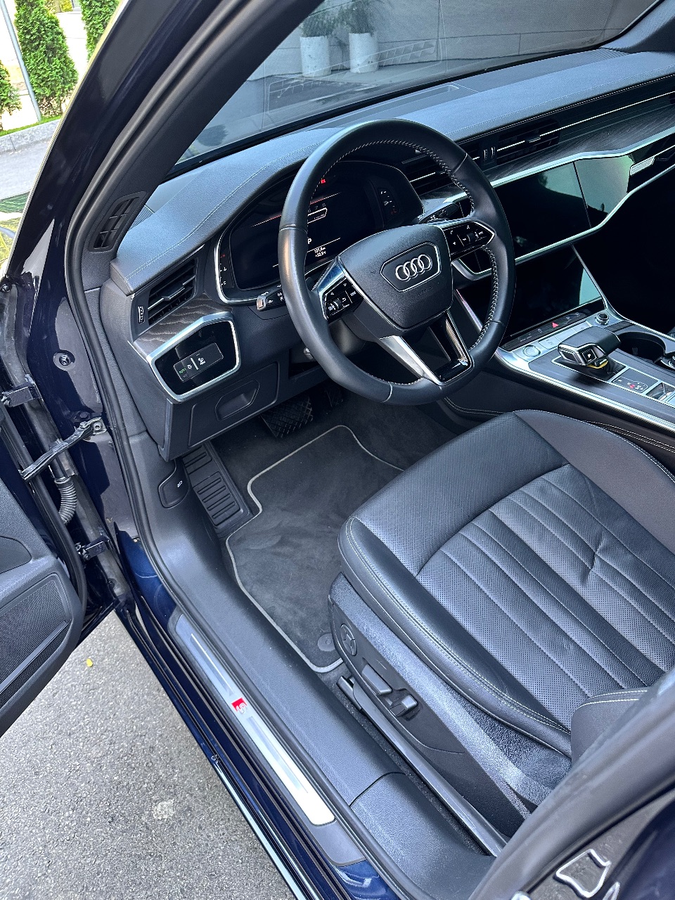 Audi A6 - фото 41