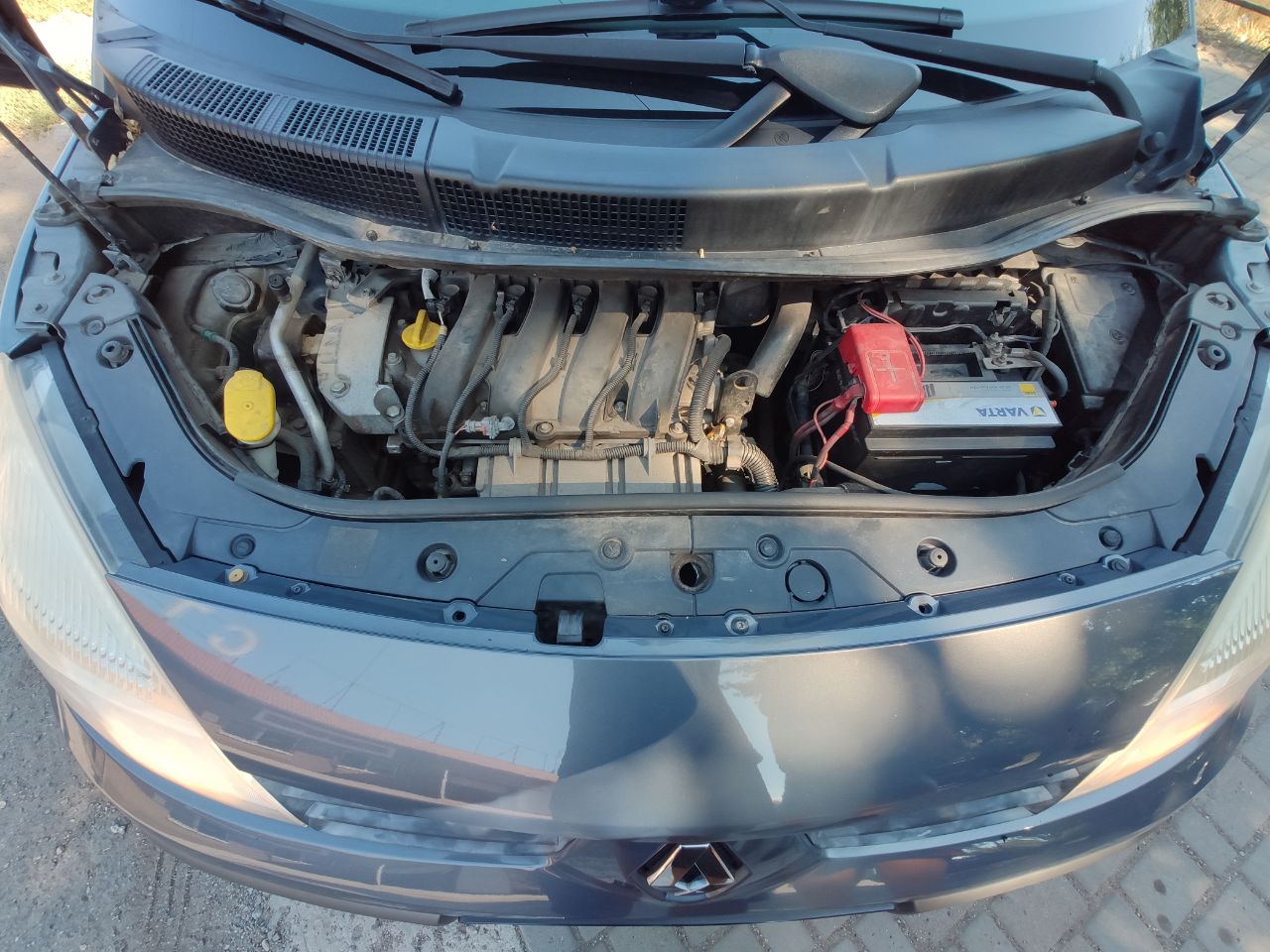 Renault Scenic - фото 1