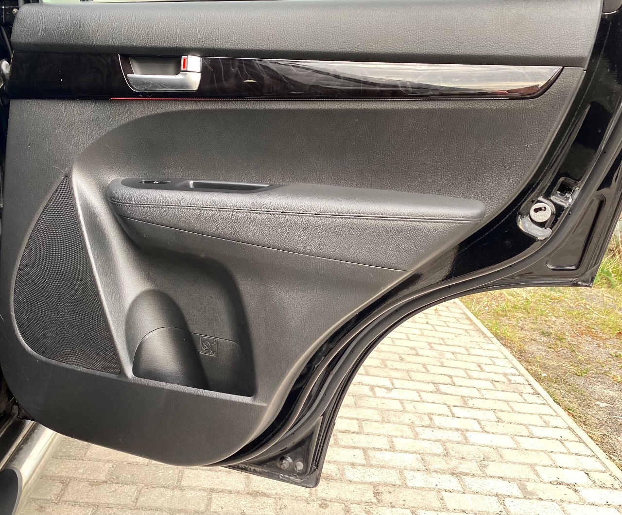 Kia Sorento - фото 27