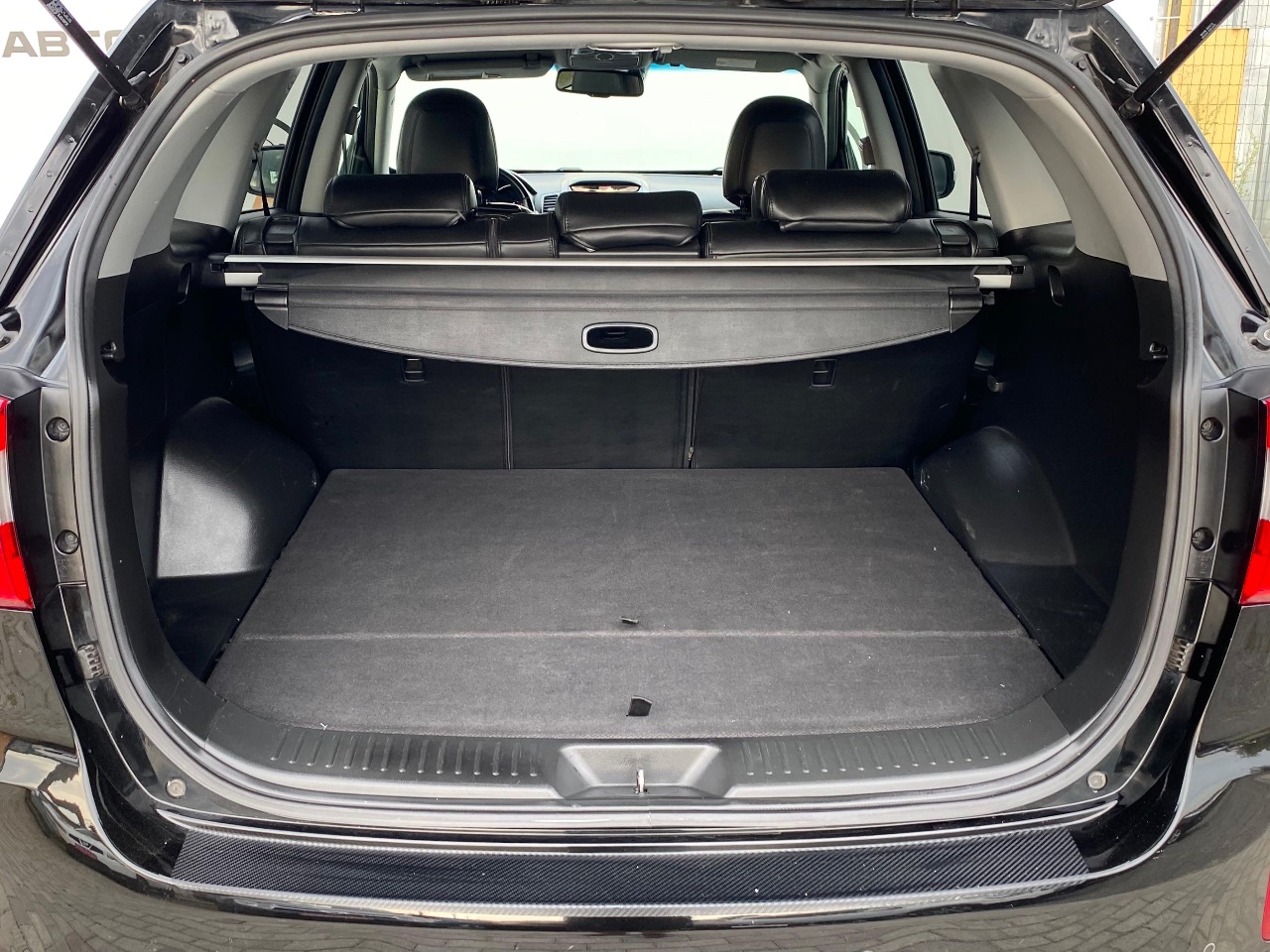 Kia Sorento - фото 25