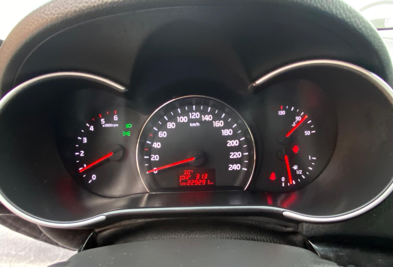 Kia Sorento - фото 18