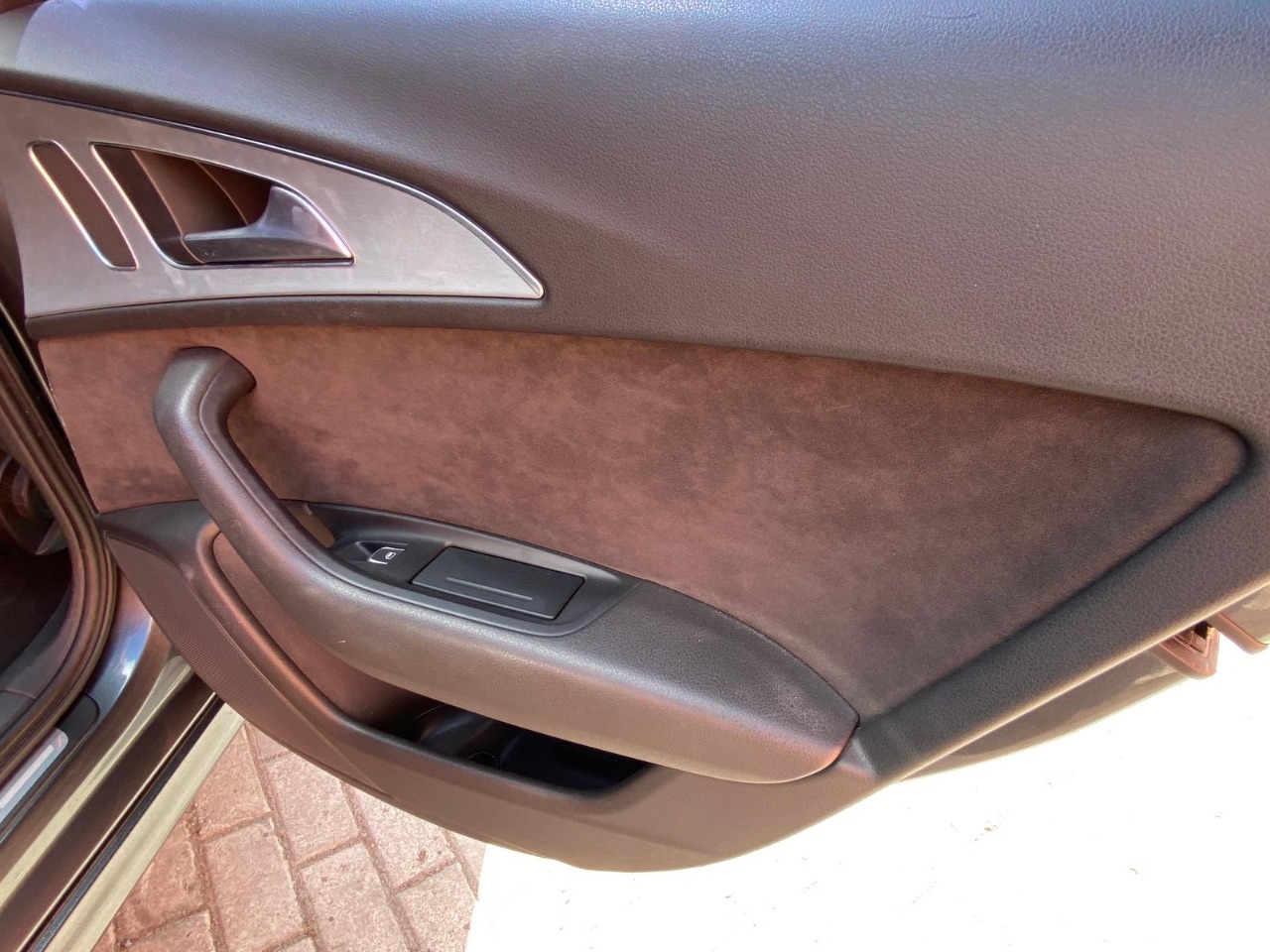 Audi A6 - фото 32