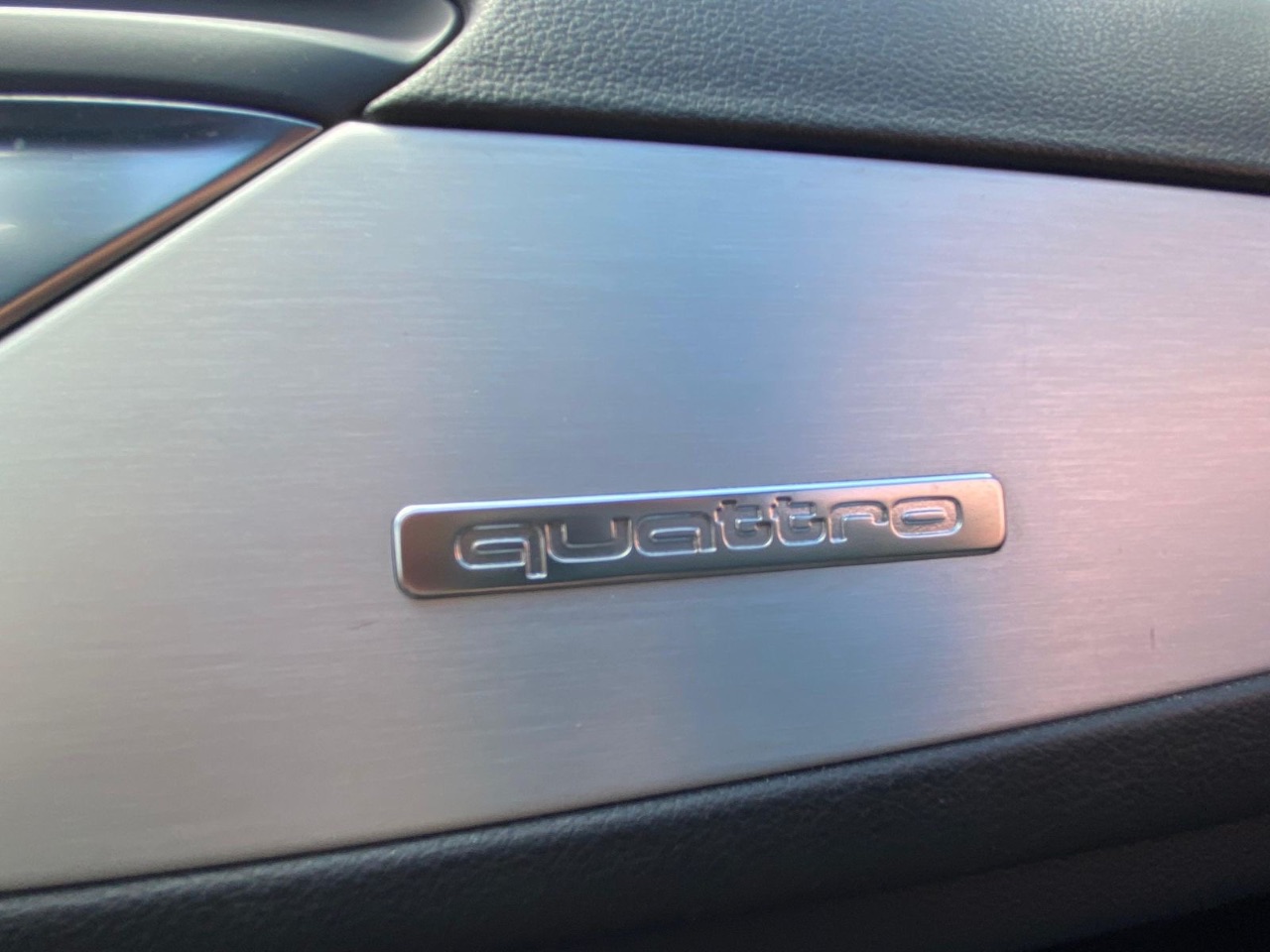 Audi A6 - фото 21