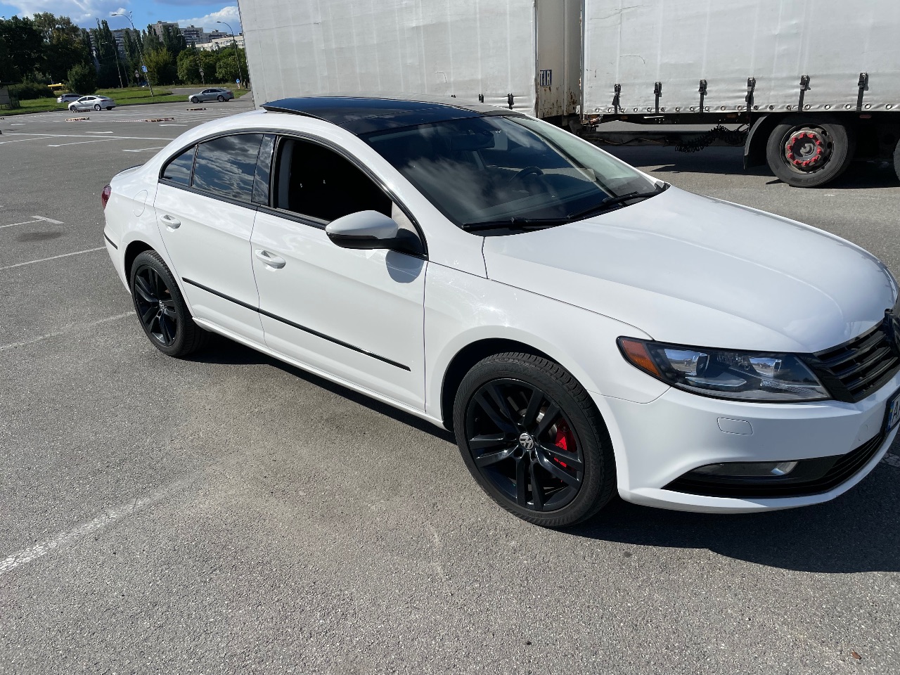 Volkswagen Passat CC - фото 7