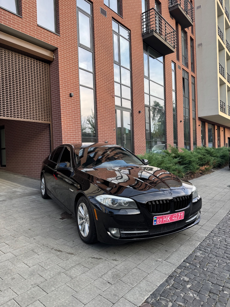 BMW 5 серії - фото 4