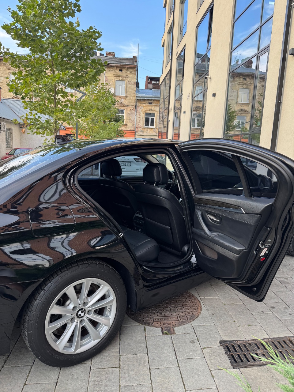 BMW 5 серії - фото 16