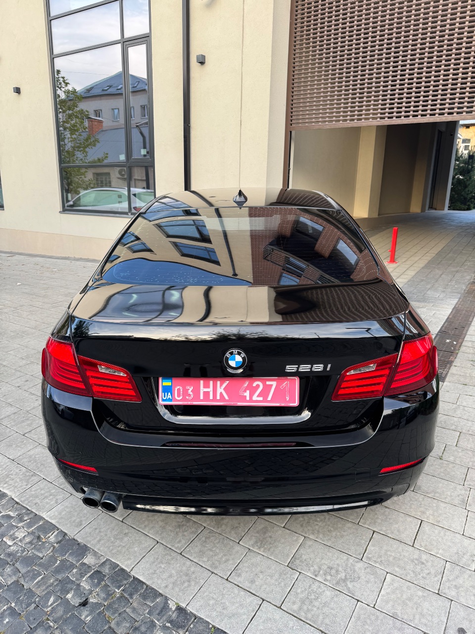 BMW 5 серії - фото 9