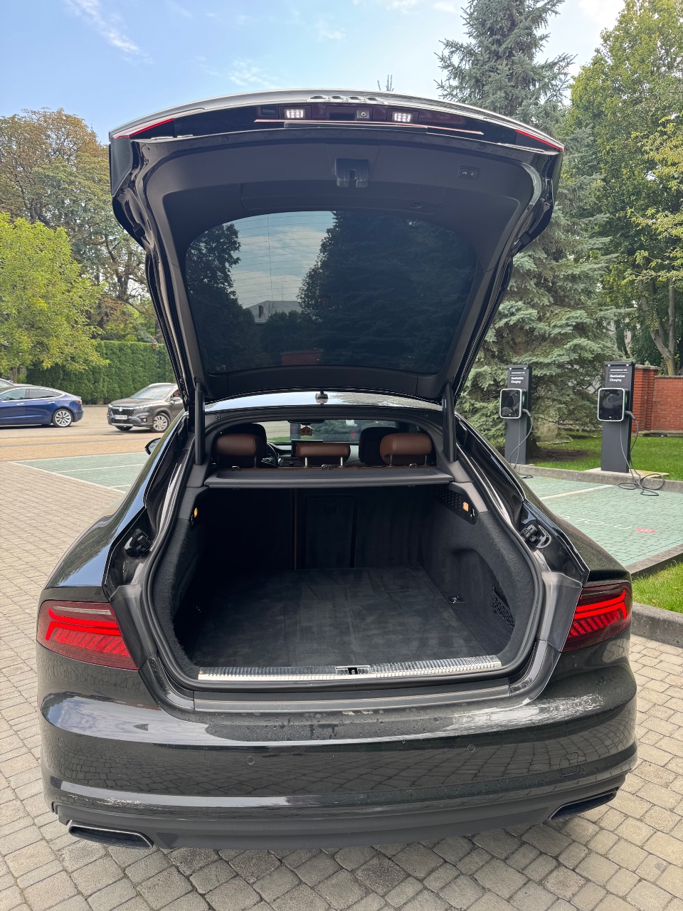 Audi A7 - фото 12